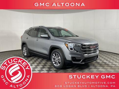 Used 2024 GMC Terrain SLT image 1