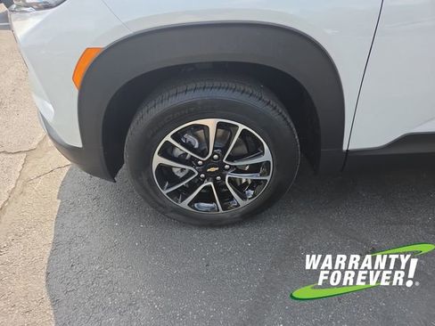 New 2026 Chevrolet TrailBlazer LT w/ Convenience Package AWD/4WD image 18