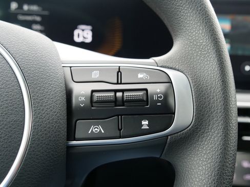 New 2025 Kia K5 LXS image 20