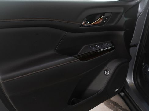 Used 2020 GMC Acadia AT4 w/ Driver Alert Package II image 23