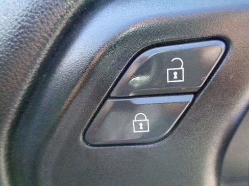 Used 2019 Chevrolet Silverado 1500 W/T w/ Trailering Package AWD/4WD image 26