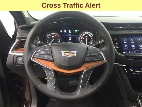 Used 2022 Cadillac XT5 Premium Luxury w/ LPO, ONYX Package AWD/4WD image 11