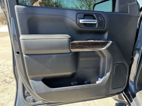 Used 2021 GMC Sierra 1500 Elevation image 23