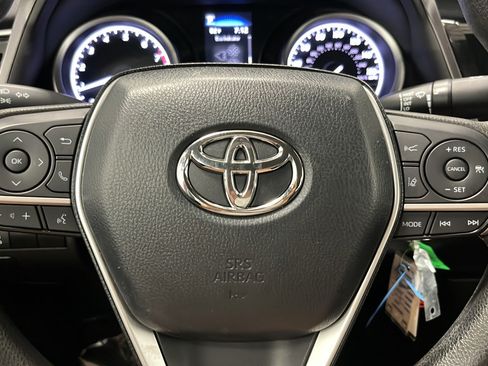 Used 2023 Toyota Camry LE FWD image 15