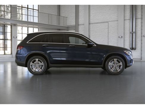 Certified 2022 Mercedes-Benz GLC 300 4MATIC image 40