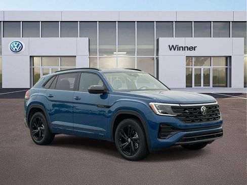 New 2026 Volkswagen Atlas Cross Sport SEL R-Line AWD/4WD image 8