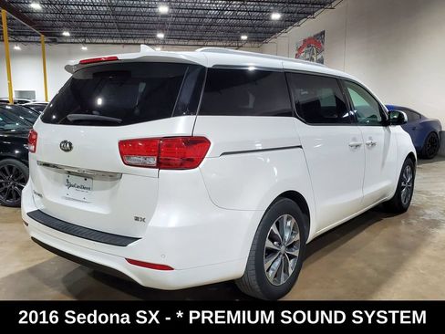 Used 2016 Kia Sedona SX FWD image 9