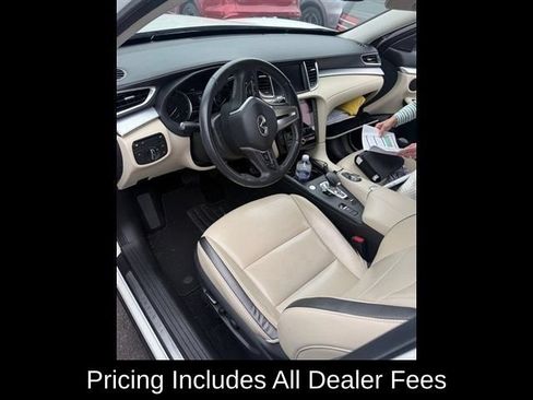 Used 2021 INFINITI QX50 Essential w/ Convenience Package FWD image 3