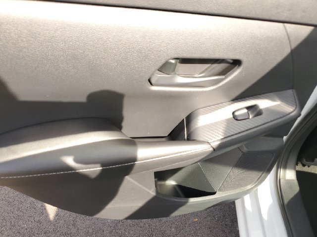 Used 2024 Nissan Sentra SV FWD image 14