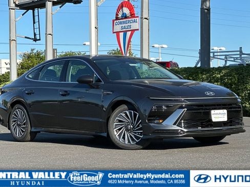 New 2026 Hyundai Sonata SEL FWD image 1