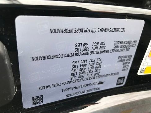 Used 2023 Cadillac Escalade Premium Luxury w/ Performance Package image 26