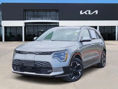 Certified 2023 Kia Niro Wave w/ Wave Preserve Package