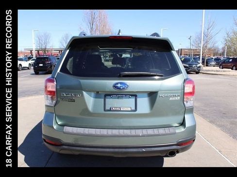 Used 2017 Subaru Forester 2.5i Limited AWD/4WD image 8