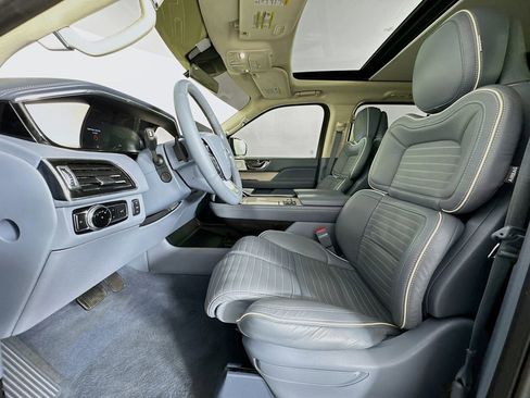 Used 2021 Lincoln Navigator L Black Label w/ Special Edition Package image 15