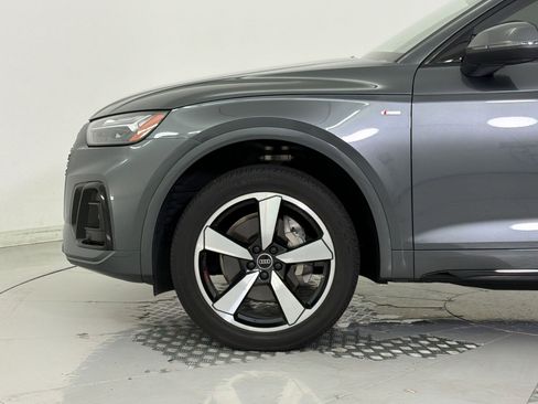Used 2023 Audi Q5 2.0T Premium Plus w/ Premium Plus Package AWD/4WD image 12