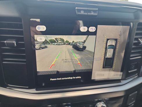 New 2025 Ford F350 Lariat w/ Tremor Off-Road Package image 28