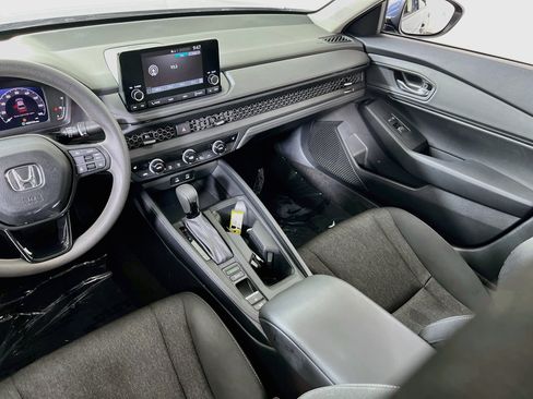 Used 2023 Honda Accord EX image 23