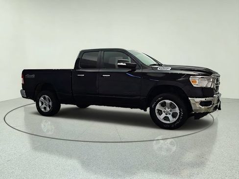 Used 2019 RAM 1500 Big Horn AWD/4WD image 2