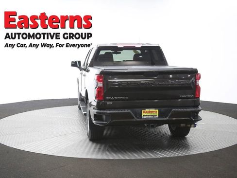Used 2020 Chevrolet Silverado 1500 Custom w/ Custom Value Package AWD/4WD image 35
