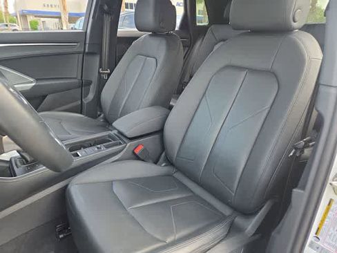Used 2023 Audi Q3 2.0T Premium AWD/4WD image 18