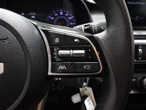 Used 2024 Kia Forte LXS FWD image 27