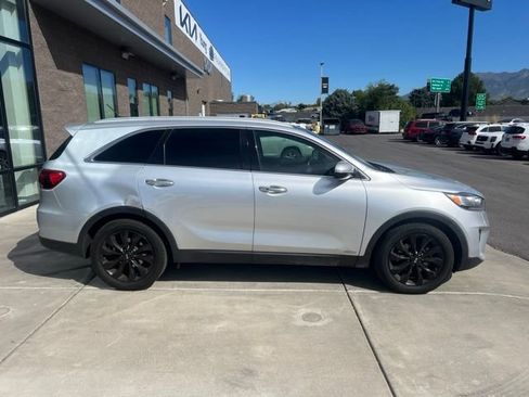 Used 2020 Kia Sorento EX AWD/4WD image 6