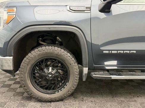 Used 2021 GMC Sierra 1500 SLT w/ SLT Premium Plus Package image 11