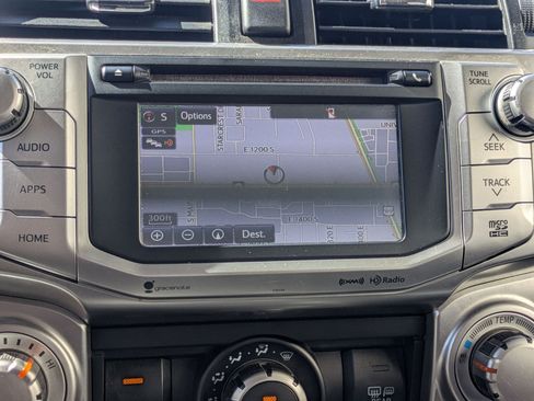Used 2018 Toyota 4Runner SR5 Premium AWD/4WD image 26