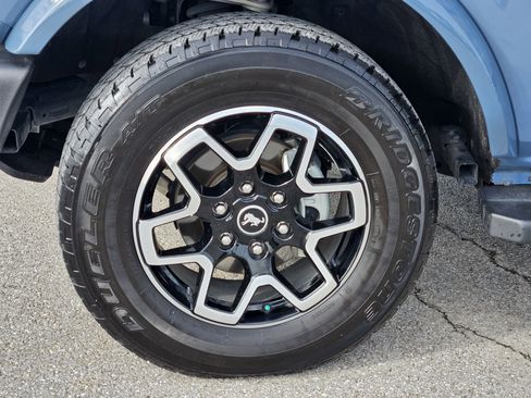 Used 2024 Ford Bronco Outer Banks AWD/4WD image 10