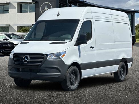 New 2025 Mercedes-Benz Sprinter 2500 image 8
