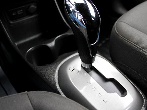 Used 2019 Chevrolet Spark LS image 21