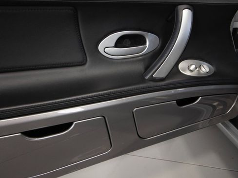 Used 2001 BMW Z8 image 63