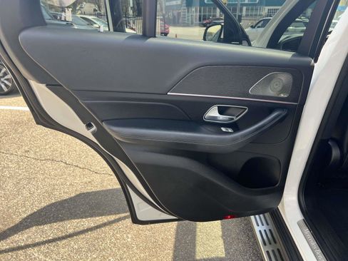 Used 2022 Mercedes-Benz GLE 350 4MATIC w/ AMG Line Exterior image 15