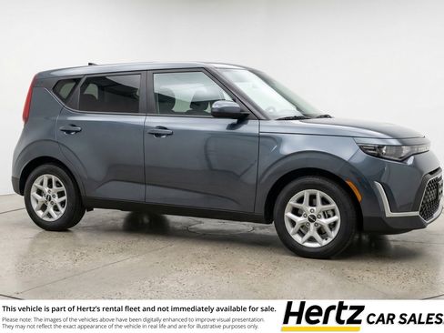 Used 2025 Kia Soul LX w/ LX Technology Package FWD image 1
