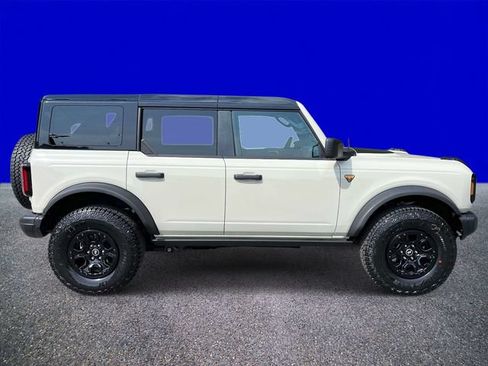 New 2026 Ford Bronco Badlands w/ Wildtrak Package AWD/4WD image 2