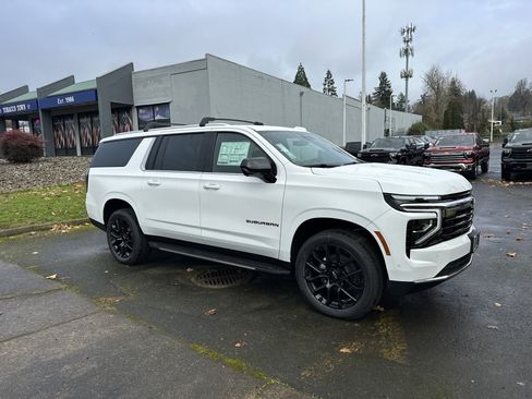 New 2026 Chevrolet Suburban LS w/ LPO, Hit The Road Package image 7