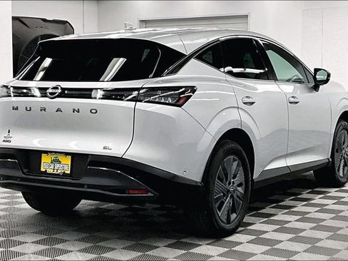 Used 2025 Nissan Murano SL AWD/4WD image 13