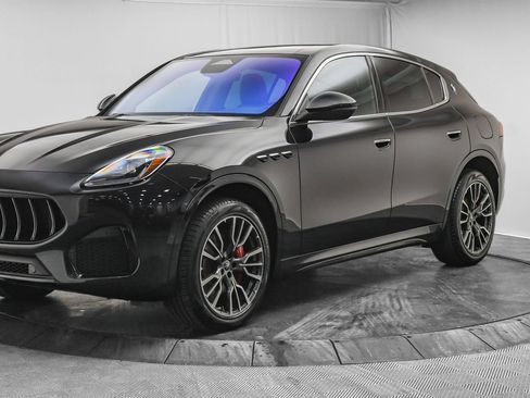 New 2025 Maserati Grecale GT AWD/4WD image 3