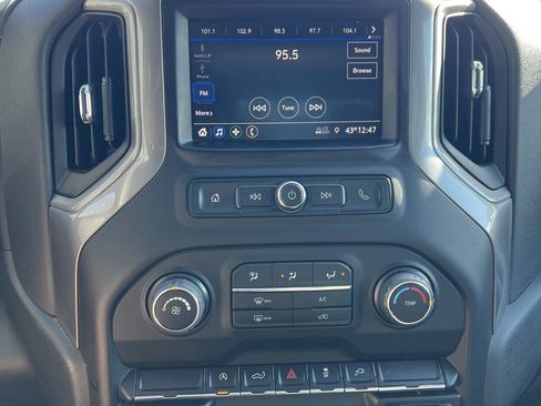 Used 2022 Chevrolet Silverado 1500 Custom w/ LPO, Blackout Package image 20