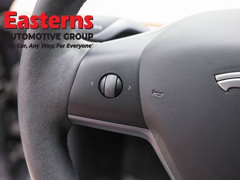 Used 2023 Tesla Model 3 Standard Range RWD image 15