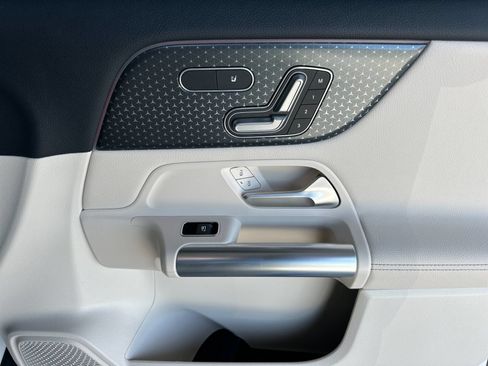 Certified 2026 Mercedes-Benz GLA 250 4MATIC image 19