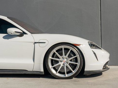 Used 2020 Porsche Taycan Turbo S image 38