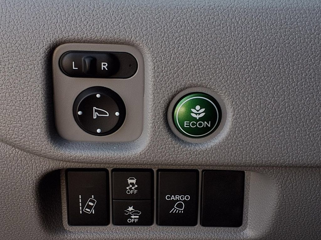 Used 2020 Honda Ridgeline RTL image 16