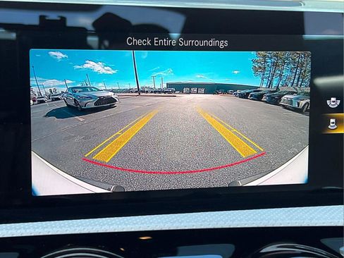 Used 2020 Mercedes-Benz CLA 250 image 21