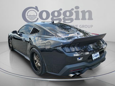 Used 2024 Ford Mustang GT Premium RWD image 2