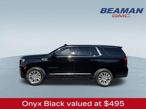 Used 2024 GMC Yukon Denali w/ Advanced Technology Package AWD/4WD image 4