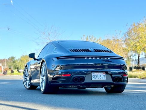 Used 2020 Porsche 911 Carrera 4S image 4