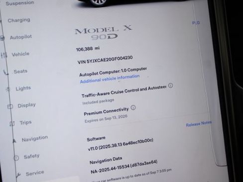 Used 2016 Tesla Model X 90D AWD/4WD image 17