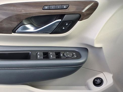 Used 2023 GMC Terrain Denali w/ LPO, Floor Liner Package image 24