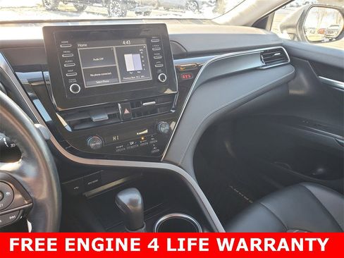 Used 2023 Toyota Camry SE image 17